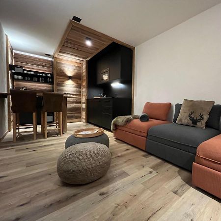 Les Cerfs - Appartement & Studio - Anzère Exteriör bild