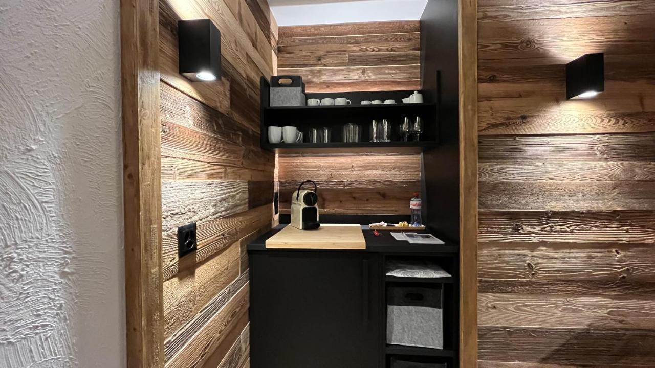 Les Cerfs - Appartement & Studio - Anzère Exteriör bild
