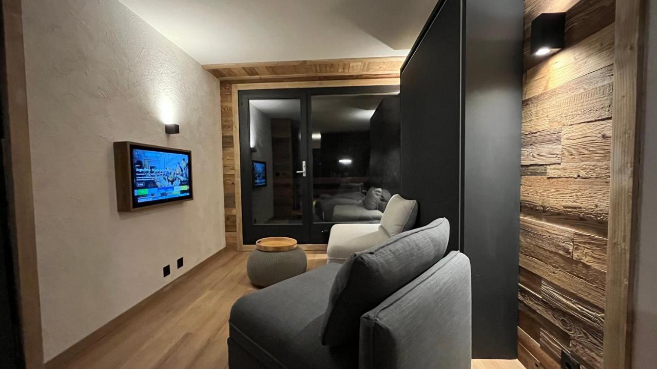 Les Cerfs - Appartement & Studio - Anzère Exteriör bild