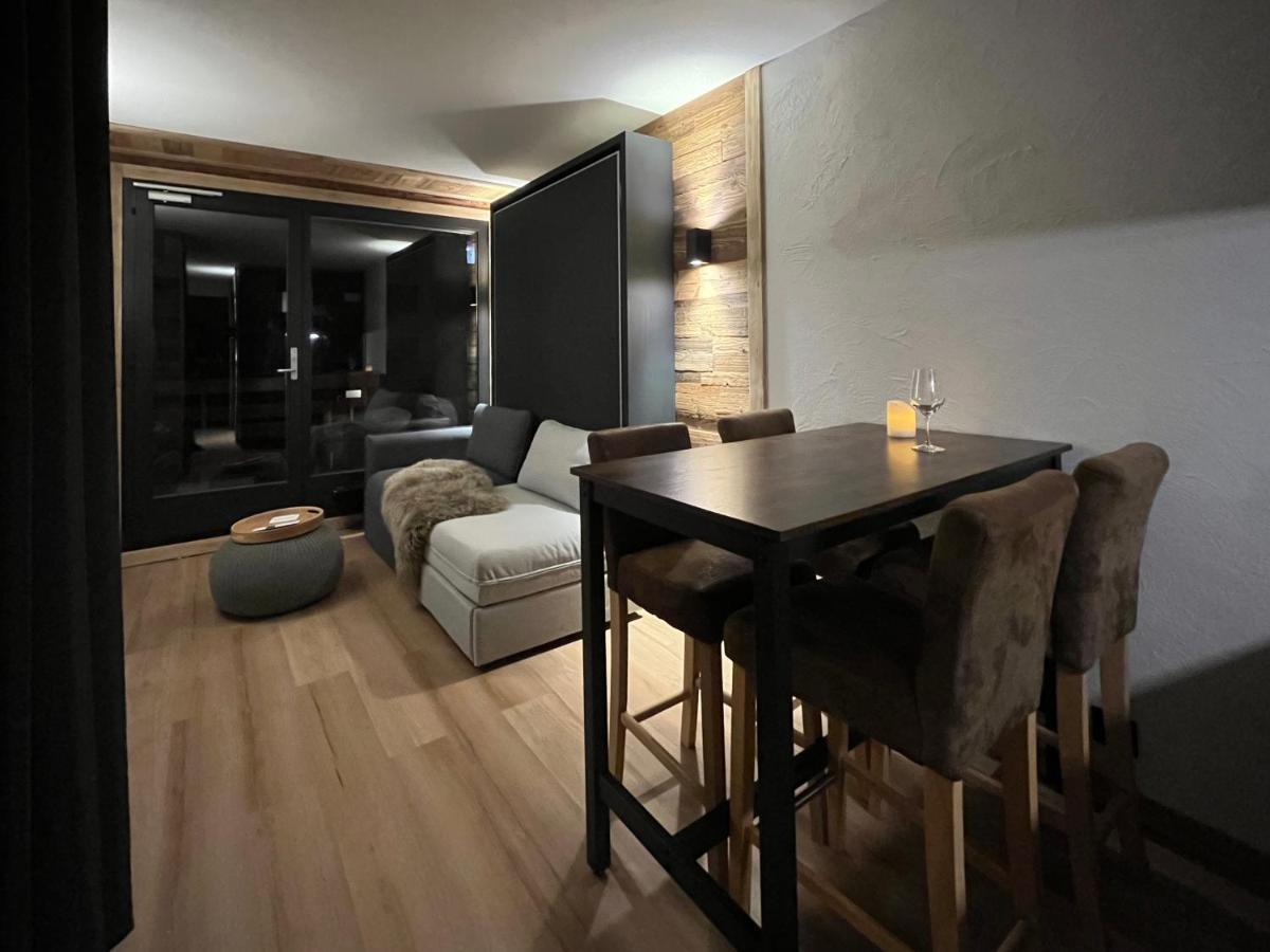 Les Cerfs - Appartement & Studio - Anzère Exteriör bild
