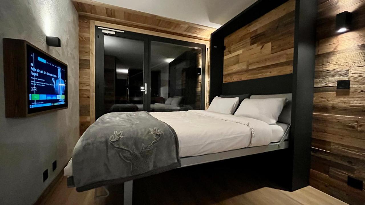 Les Cerfs - Appartement & Studio - Anzère Exteriör bild